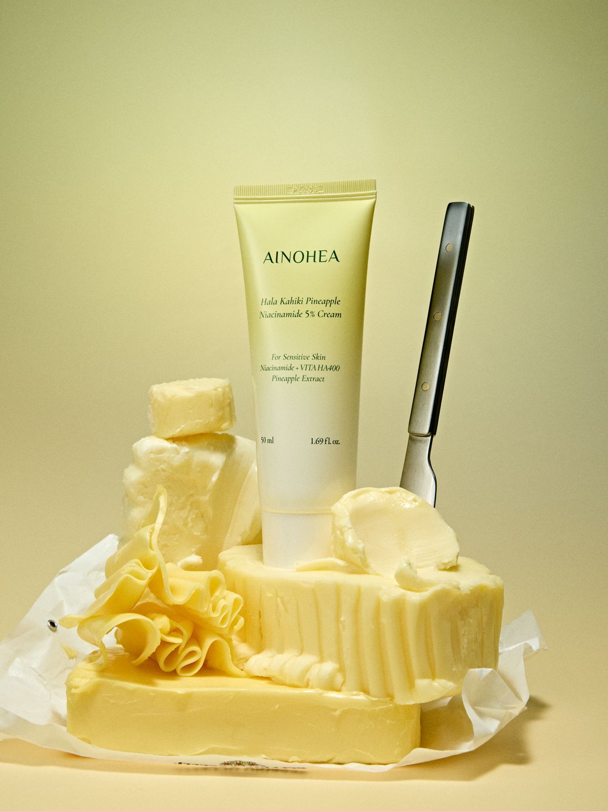 HALA KAHIKI Pineapple Niacinamide 5% Cream, compoziție cu unt